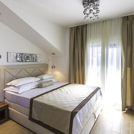 Lux Apartments Petar Baška Voda Esterno foto
