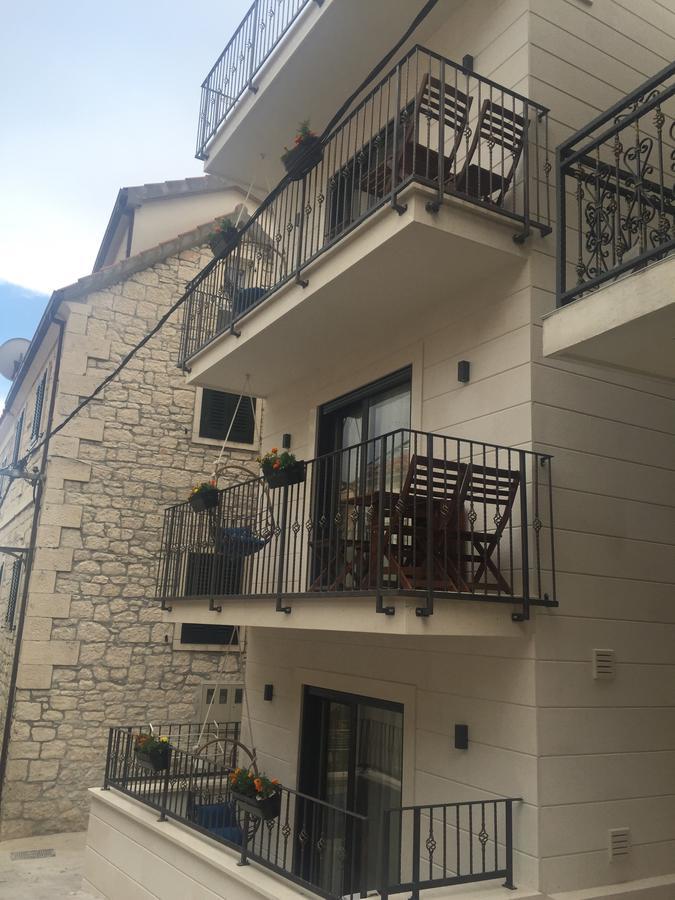 Lux Apartments Petar Baška Voda Esterno foto