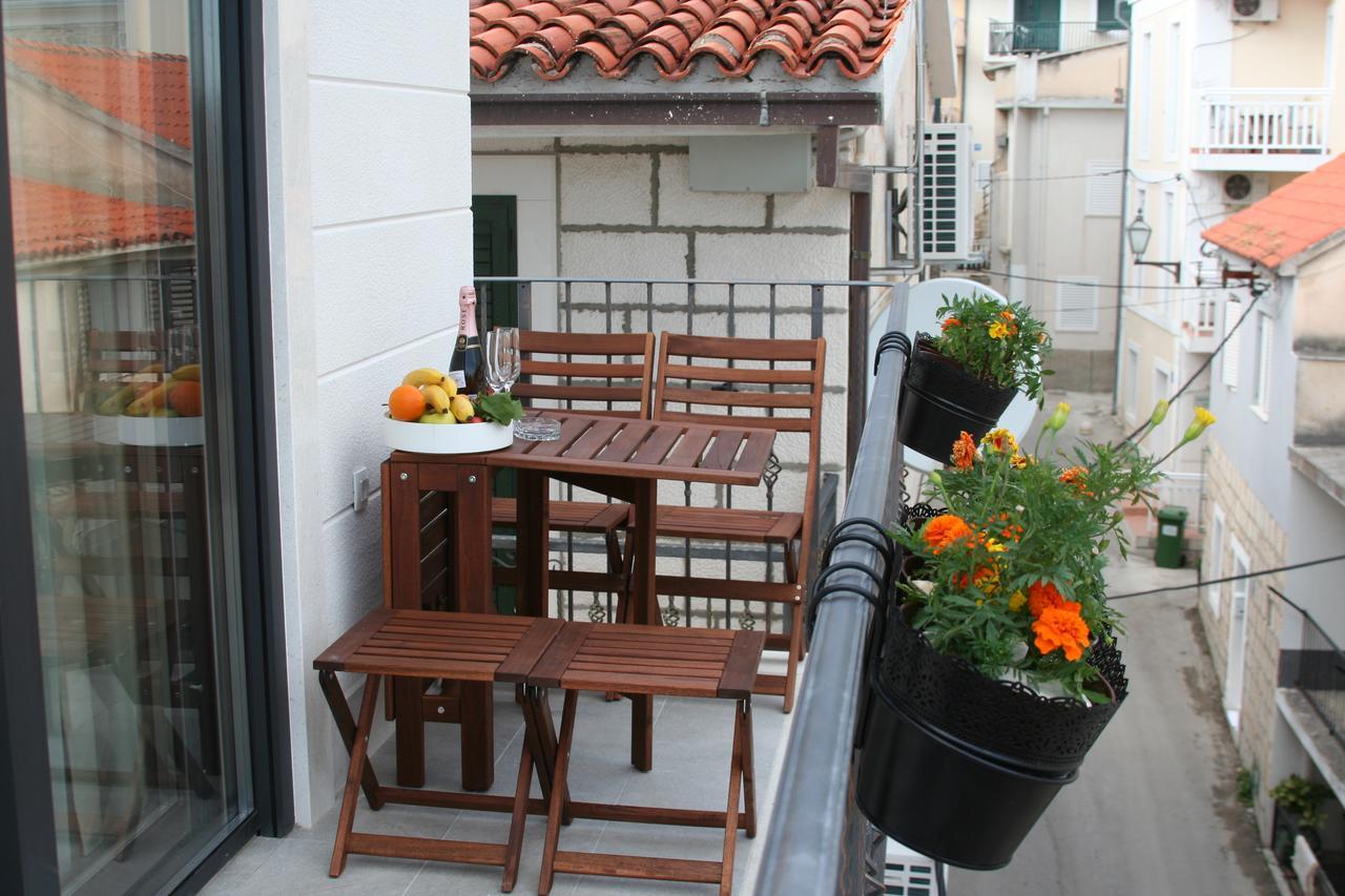 Lux Apartments Petar Baška Voda Esterno foto