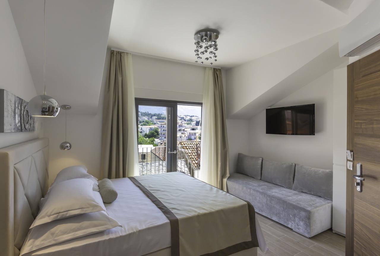 Lux Apartments Petar Baška Voda Esterno foto