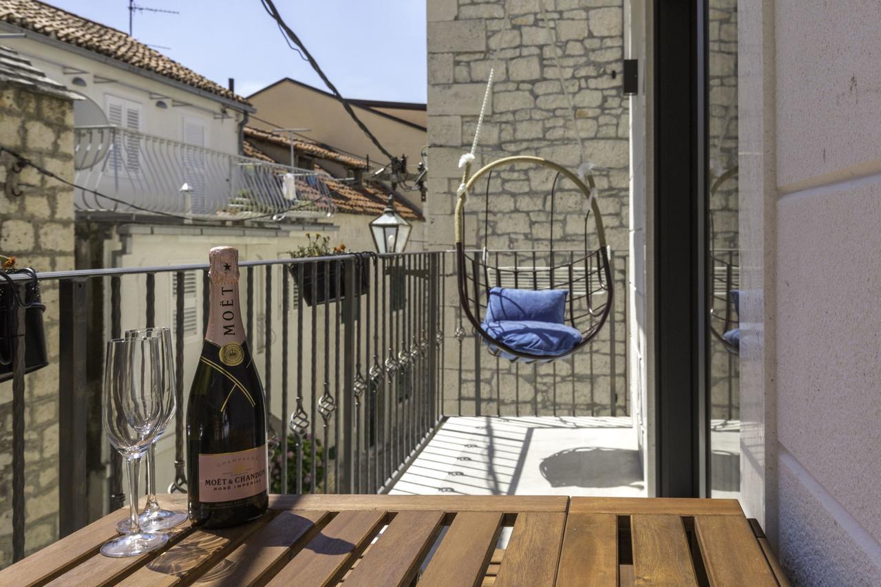 Lux Apartments Petar Baška Voda Esterno foto